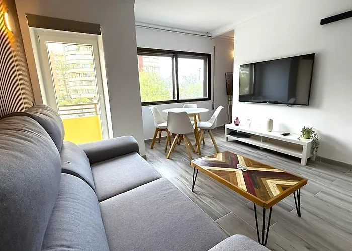 De Playa Con Piscina Fuengirola