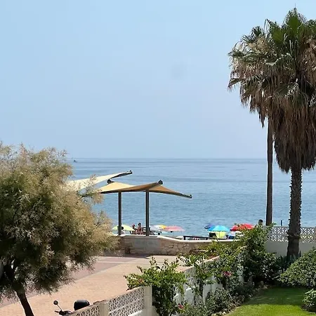 De Playa Con Piscina